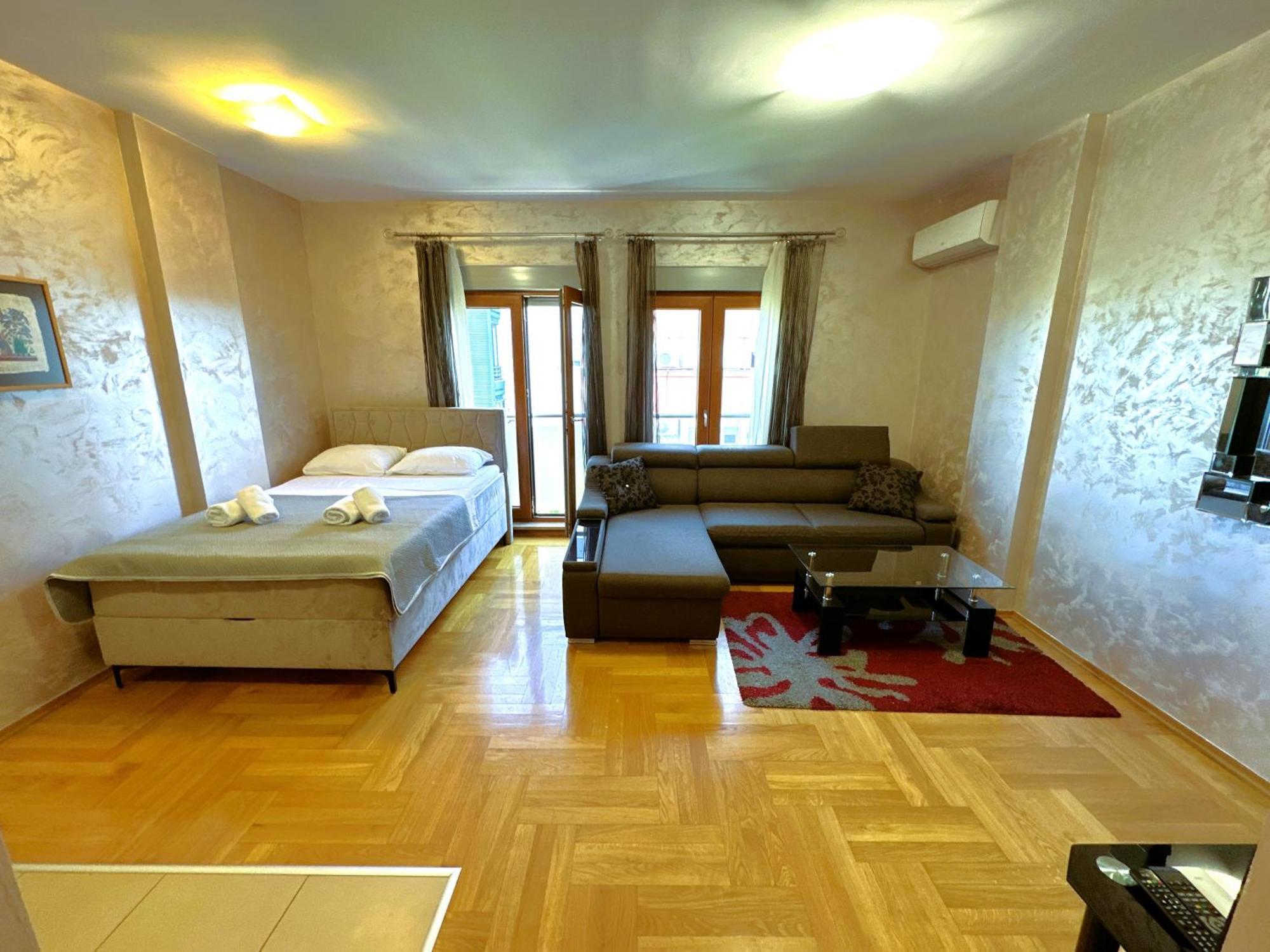 Appartamento Renta Stanovi Podgorica Esterno foto